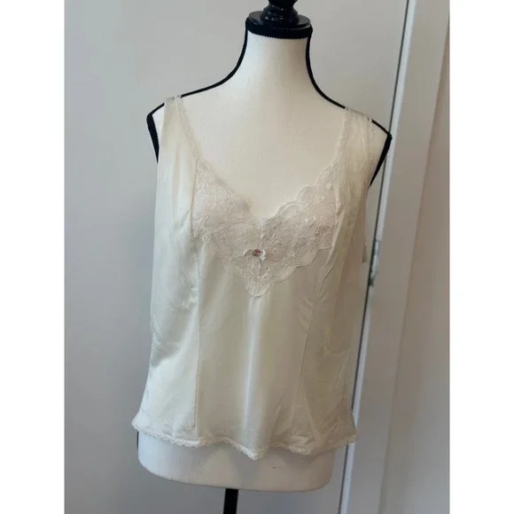vintage coquette fairy slip top with lace and pink flower detail - Picture 3 of 9